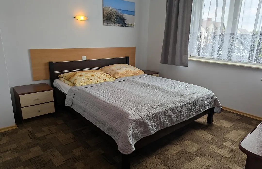 Fala Pokoje gościnne-1